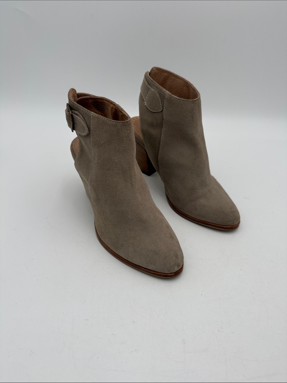 Seychelles Suede Taupe Ankle Booties - Women Shoes 6.5 casual office Y2K fall